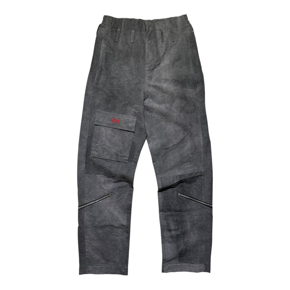 Workwear zippered adjustable cargo